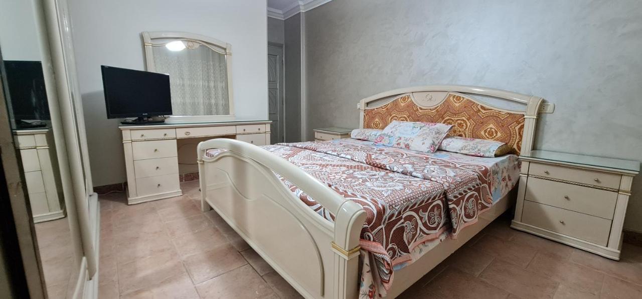 Comfy 2-Bedrooms Apartment In Cairo 44-2 Exterior foto