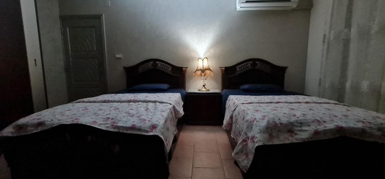 Comfy 2-Bedrooms Apartment In Cairo 44-2 Exterior foto